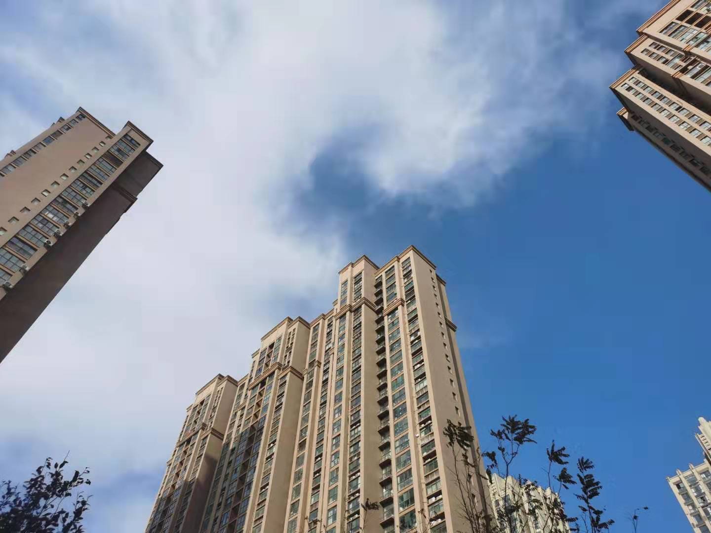 河南100度 短袖准备好，河南下周冲击30℃!