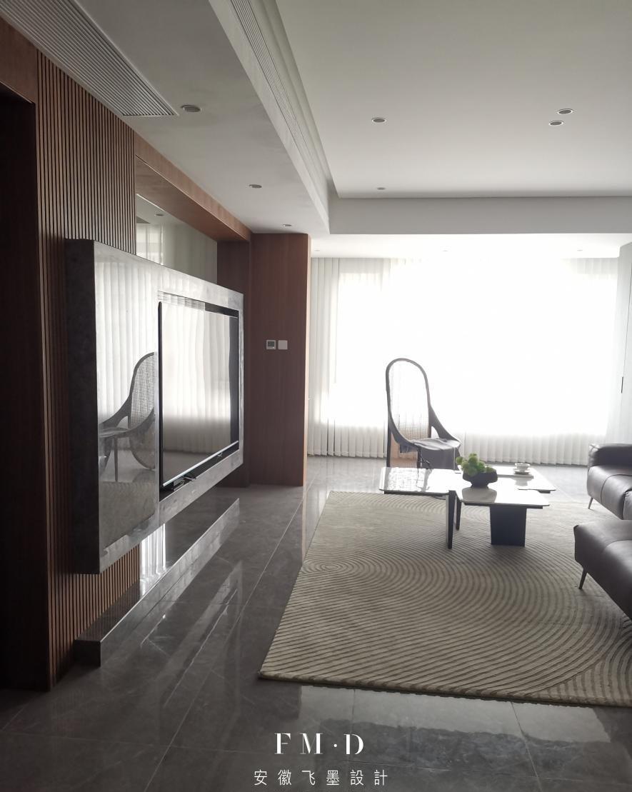 |电视墙砍掉一半,效果出其不意,3个功能丰富多样,任谁看了都夸