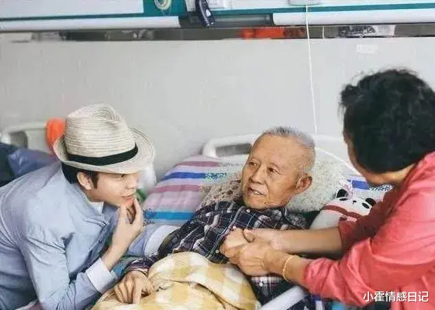 李玉刚|44岁的李玉刚，让人心疼！