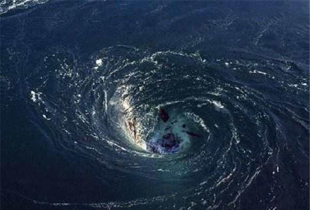 无底洞 希腊“无底洞”每天吞水3万吨,水不知去向,它隐藏着什么秘密?