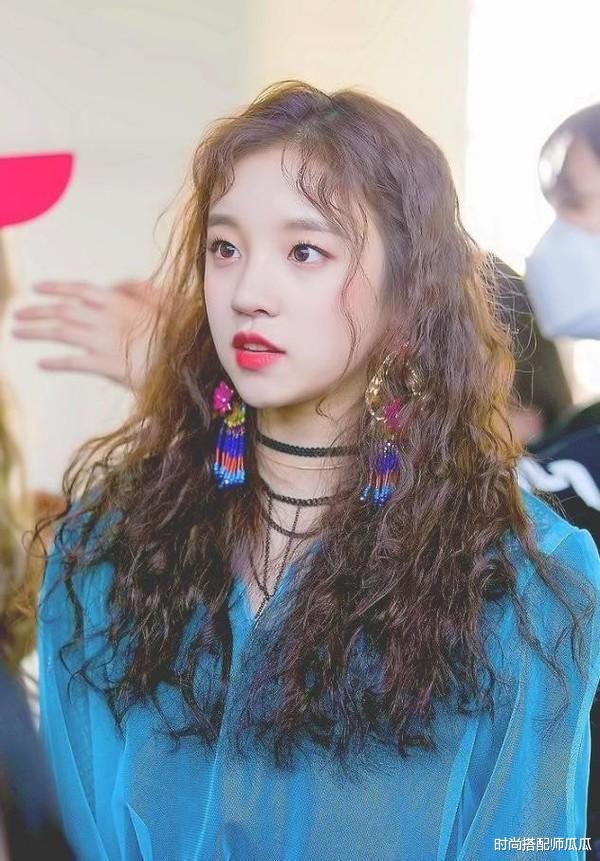 发型|今年最心动的5款发型，超显脸小还不挑人，给你的气质加分