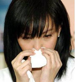 张雨生|23年前张雨生离世，葬礼上几次哭到晕厥的女孩，现在已经家喻户晓