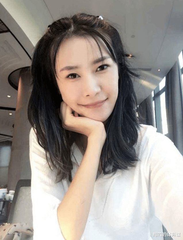 籃球|32歲“籃球女神”至今單身，透露擇友標(biāo)準(zhǔn)：喜歡身體強(qiáng)壯的男生