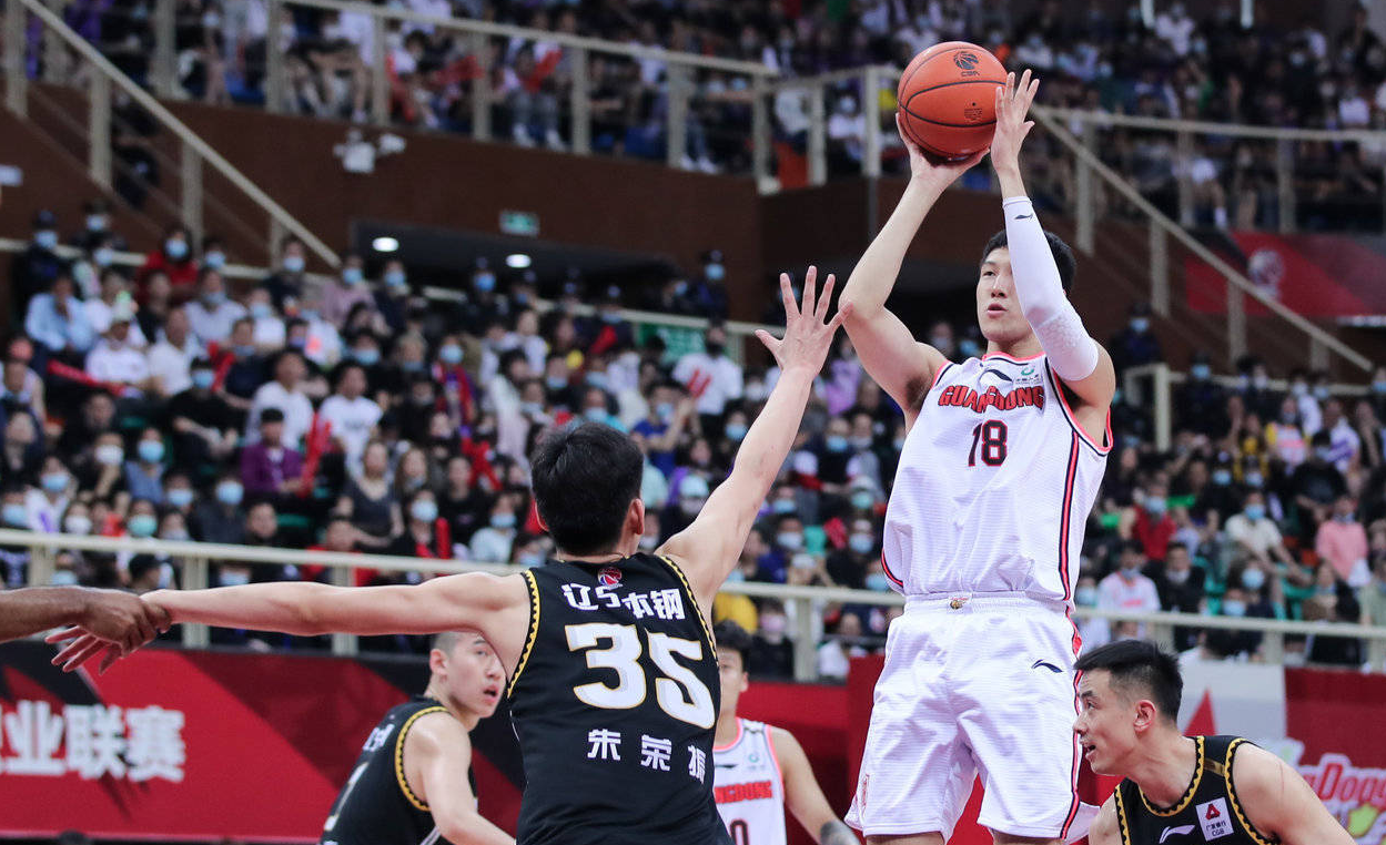 广东男篮|输得不冤！11冠王广东晒取胜秘诀，杨鸣公开道歉，韩德君令人感动