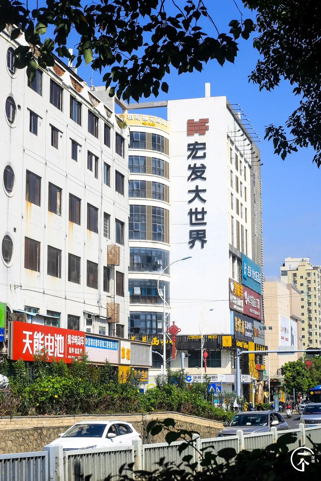 房贷|深圳“厂哥村”，女生可以百里挑一？
