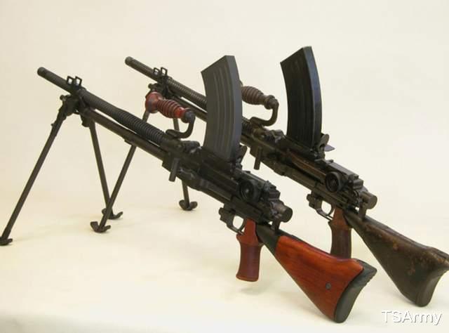 冲锋枪|盘点二战期间25种著名单兵自动武器