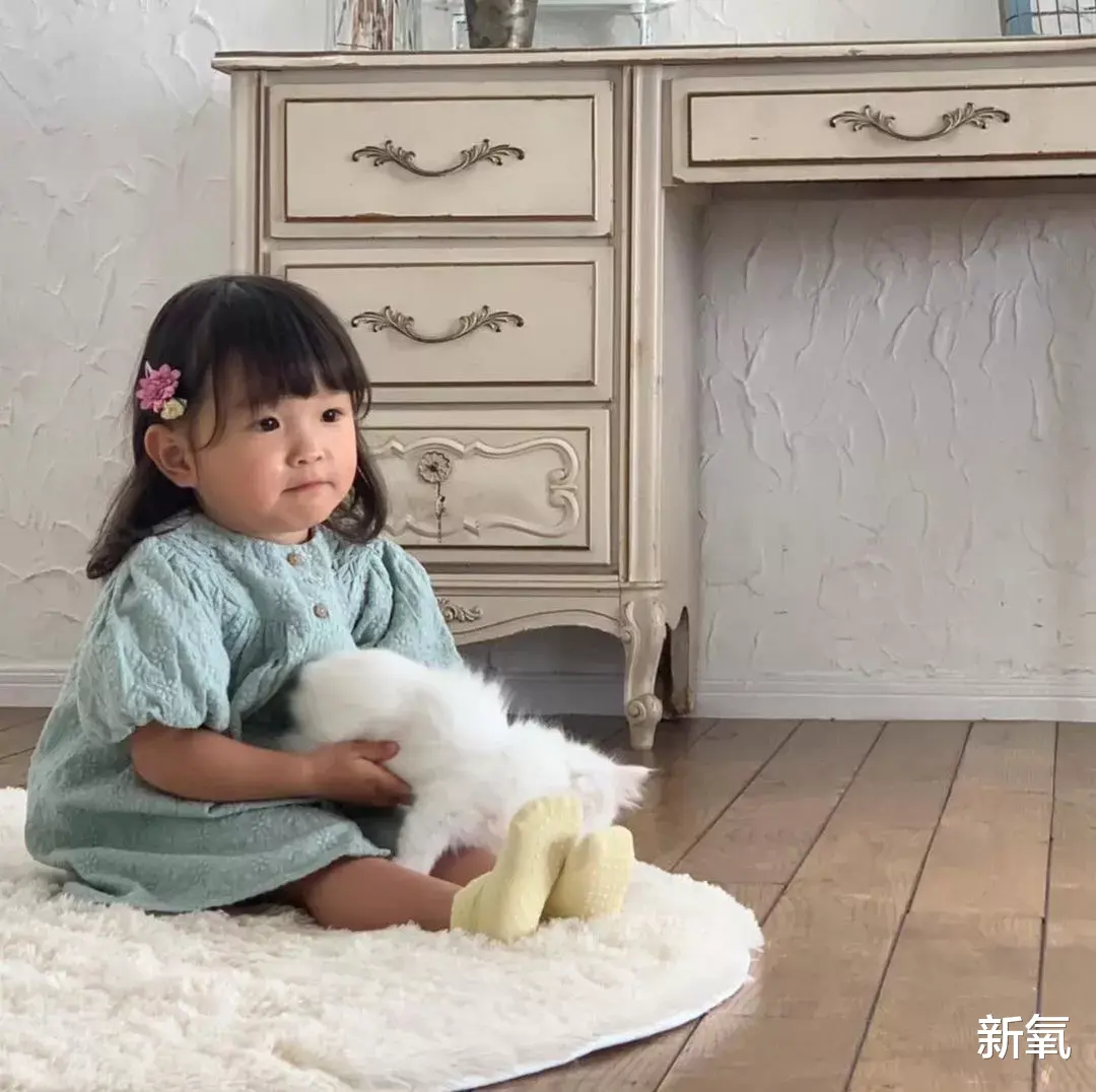 孙俪|3岁就被逼996，沦为亲生父母赚钱工具，这顶流童星不当也罢？