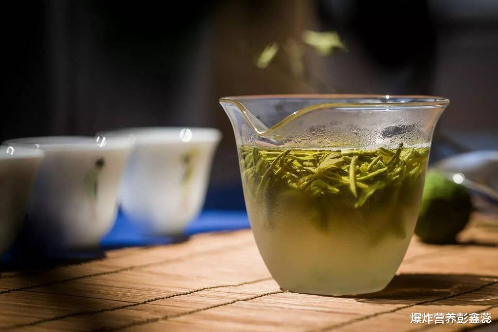 伤肾|喝隔夜茶致癌、浓茶伤肾、茶能减肥？哪些说法是真的？排行榜来了