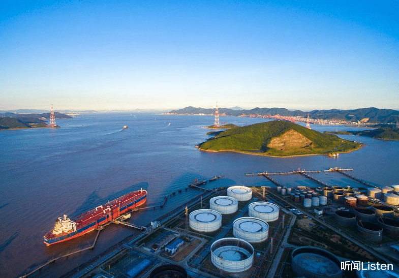 黄金 26国不要的废地，中国2000亿直接买下，如今收获满地“黄金”