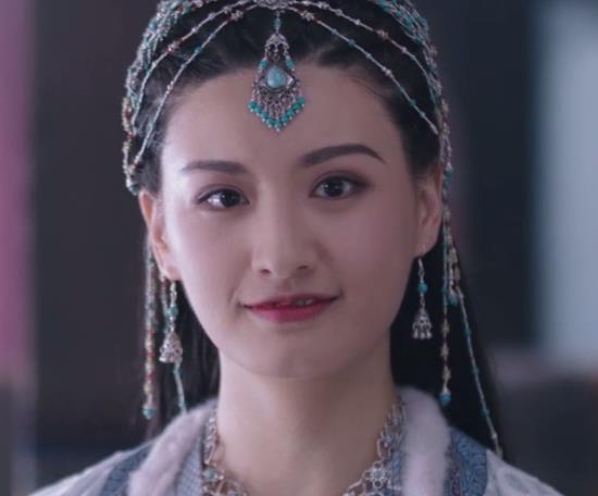 校花|校花出身，如今在《斛珠夫人》里打酱油，张芷然戏份不多但却很美