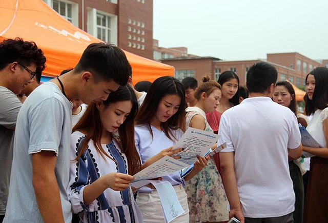 雪落无尘谈|差生到重点中学,会“逆袭”成为优秀学生吗?高三班主任这么说