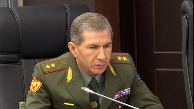亞美尼亞軍方要求政府集體辭職，沒想到總參謀長先被總理炒瞭……-圖3