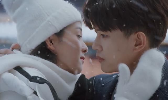 鞠婧祎|恋恋剧场开启预约，任嘉伦新剧高居榜首，鞠婧祎作品热度不高