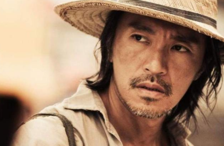 小燕子|被周星驰骗了12年，《长江七号》全是美女，如今的暴龙美到不敢认