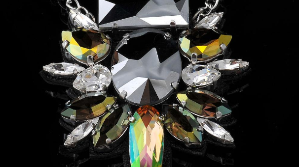 翡翠|翡翠收藏的这几个等级,没想到手镯对料子的要求,居然是最高的