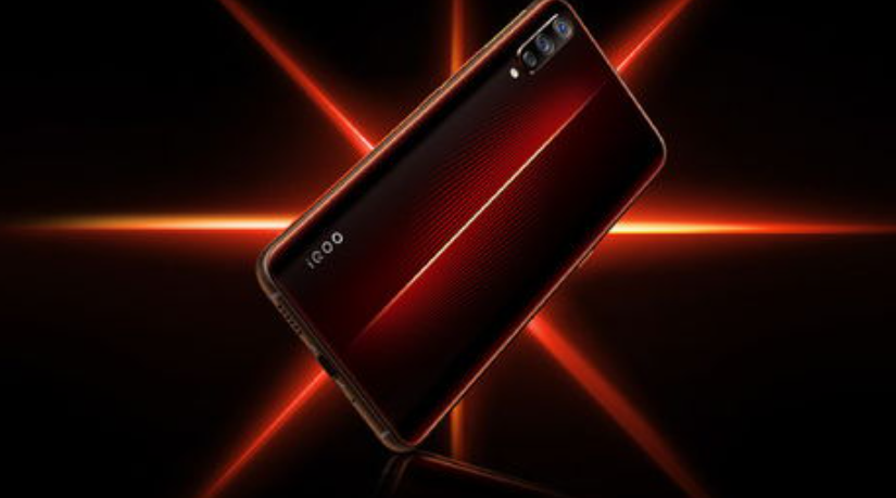 MacBook Pro|Iqoo，实际使用感觉相当好快充实用，性价比很高
