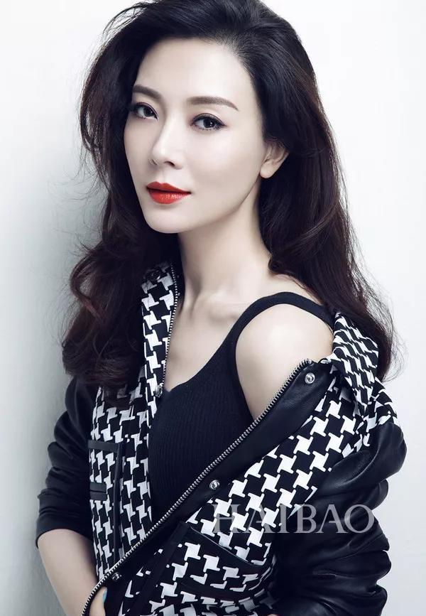 好物官|44岁陈数的皮肤“0”毛孔，颜值吊打36岁佟丽娅，护肤秘诀大公开