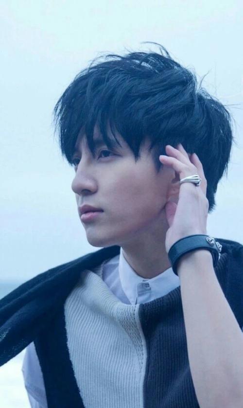 迪丽热巴|八教主说八卦小爆料：薛之谦、迪丽热巴、范丞丞贾玲