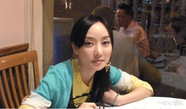 萨顶顶|3次上春晚出尽洋相，和富豪相识90分钟就结婚，今39岁成这个模样