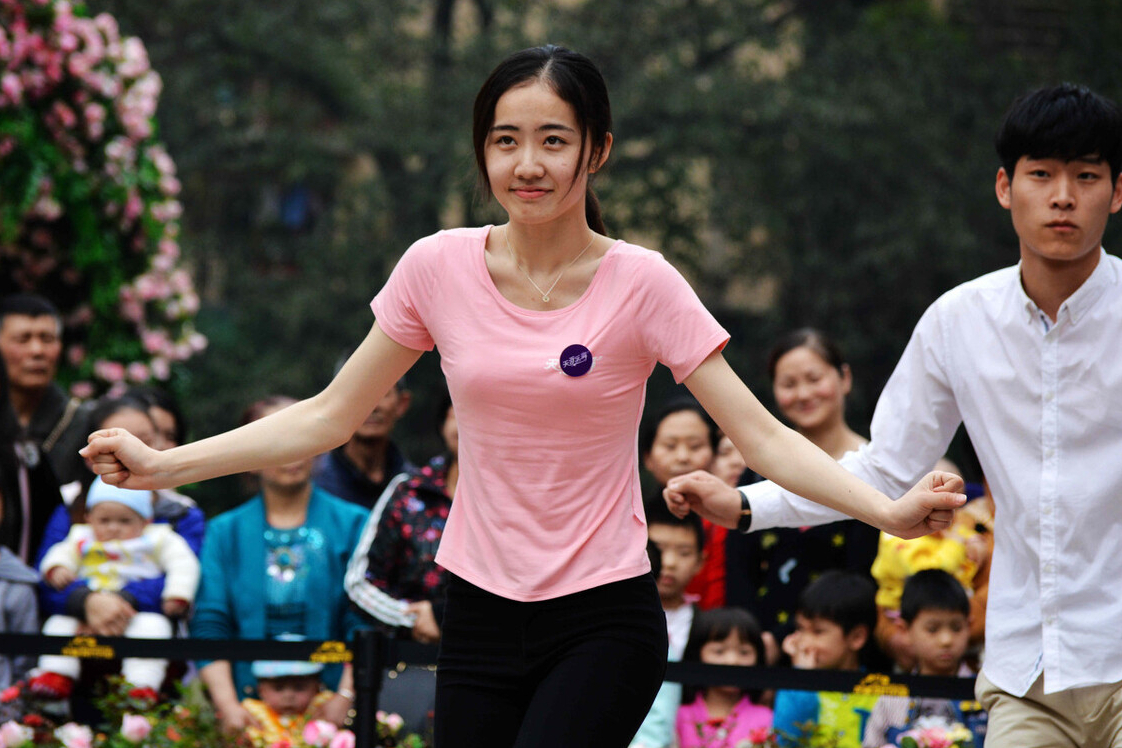 希林娜依·高|吃宵夜不会长胖？医生还说是真的？这是为什么？