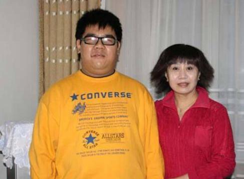 春晚|被骂滚出娱乐圈的盲人杨光：从春晚爆红到无人问津，他经历了啥？