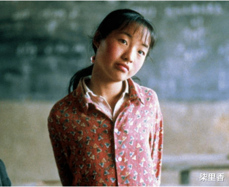 张艺谋|她是最丑谋女郎，当红时被张艺谋一句话劝退娱乐圈，今35岁成这样