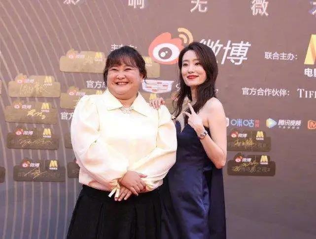 贾玲|唐嫣，张信哲，贾玲张小斐关系？BY2姐姐决心单飞？黄轩看重番位？