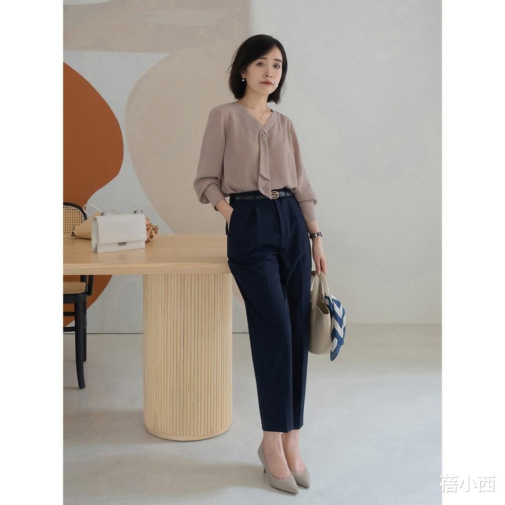 蓓小西|真正会穿的女人，早秋穿搭都做减法，简约百搭不挑人，建议收藏