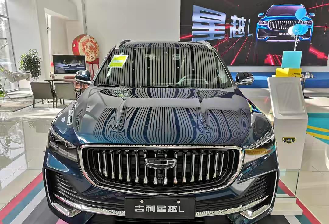 装记 吉利又造了台爆款，预售5分钟订单破4万，仅15万就有百万档次