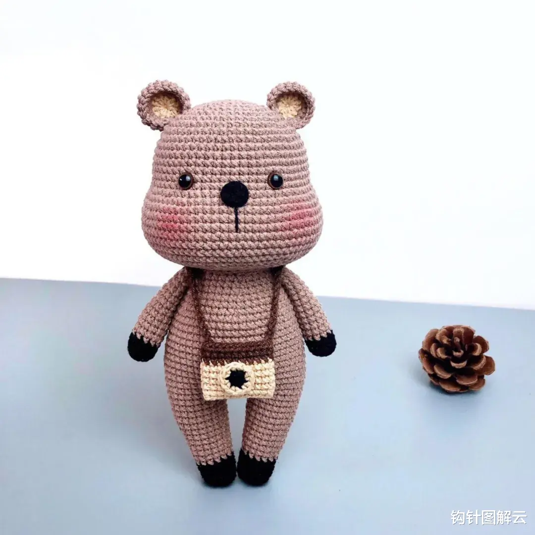 钩针图解｜治愈风摄影师小熊Hebi温情上线，确定不要合个影吗？