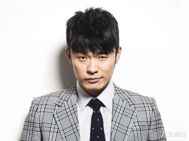 林生斌|手机公主当主舞,乐华蹭王一博热度,刘德华电影被压货,黑人当舔狗