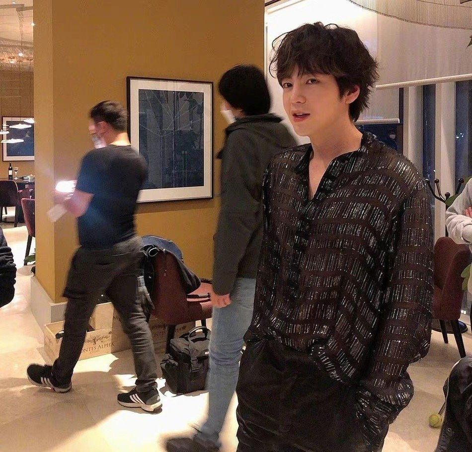 运动|张根硕瘦身成功，重回颜值巅峰！还记得你颜值巅峰是何时嘛？