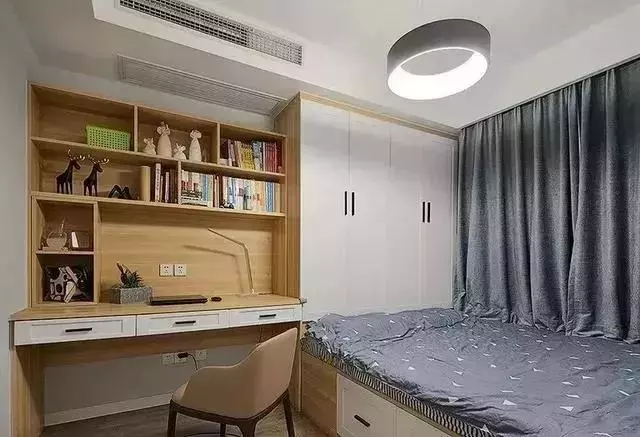 书桌和榻榻米结合的装修方案,玩转小卧室装修,满足多样化需求!