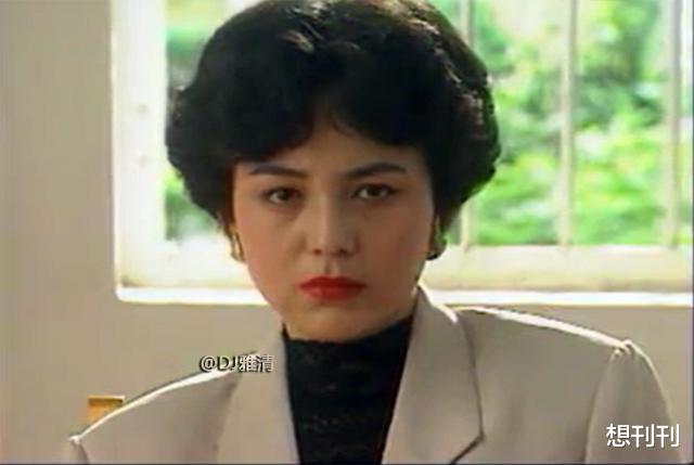 曾黎|这些女明星压根没有年轻过，出道就是“阿姨”“大姐”风！