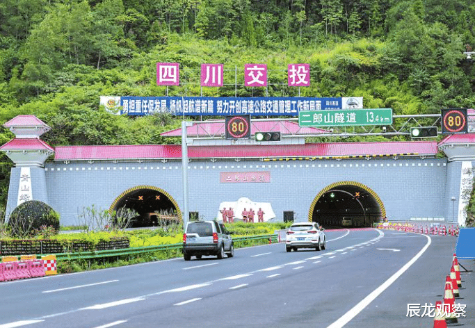鲸鱼|又一条天路，1千米造价约1.7亿，中国基建再次创造世界神话