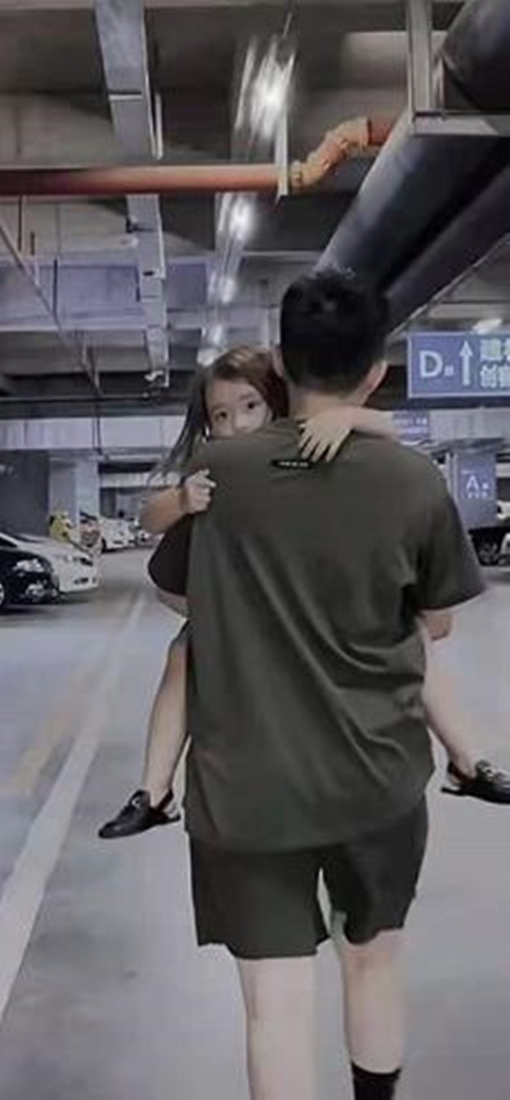 二胎|叶海洋国外拼二胎,曾花50万买精生女,将“无偶式”育儿进行到底