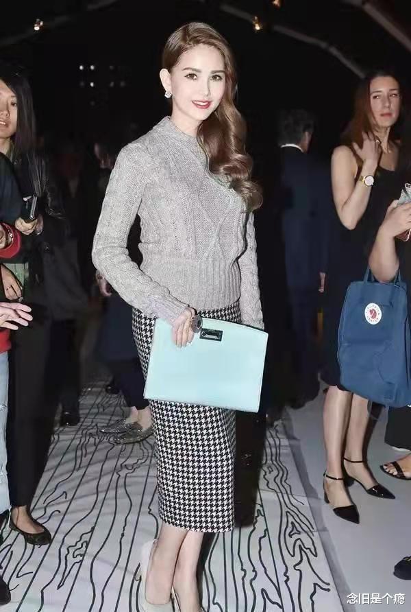 昆凌|昆凌：用奶嘴治婴儿肥，隐忍3年嫁天王，4年亏8亿，却还被当成宝