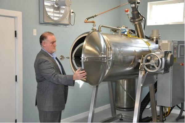 久见菌菌|台州一小区下水道发现无名女尸，该如何处理？与美国水葬高度相似