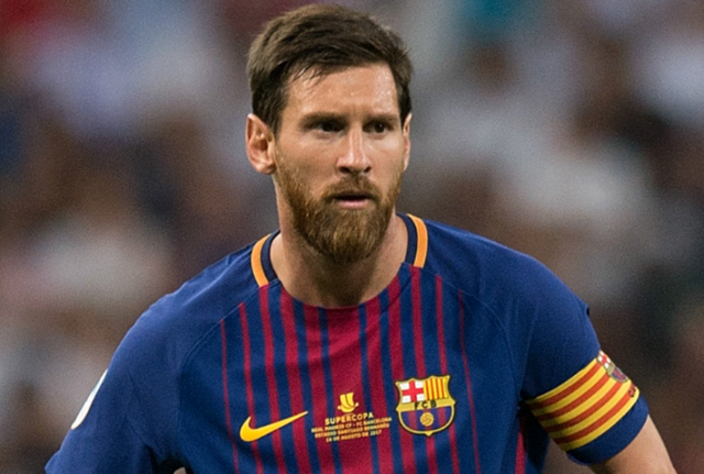 巴塞罗那|签10年仅踢2年，梅西继续留巴萨，税后薪水1.2亿欧，续约原因曝光