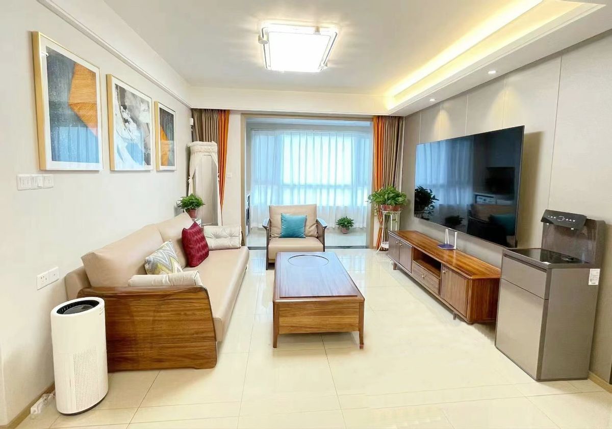 样板间|原木风三居室，温润配色糅合木质家具，享舒适闲逸之感