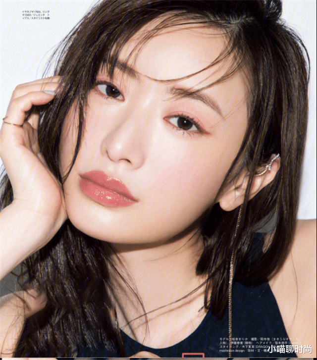 穿衣搭配|奔四的女人，夏天要换就换这4种短发！时髦显气质，年轻十岁不止
