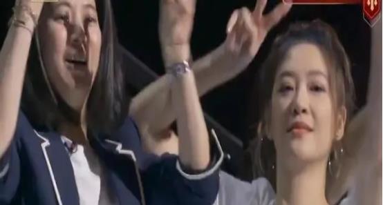 梅利爱说事 《披哥》5位嫂子助威，3个“疯嫂子”抢风头，2个嫂子格格不入