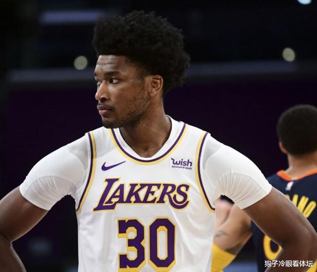 湖人隊(duì)|17中16！湖人卻拒絕和他續(xù)約 悍將沖進(jìn)自由市場(chǎng) 詹姆斯受傷影響太大