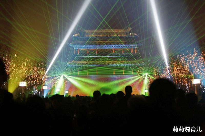 莉莉说育儿|中国最大的激光公司,深圳大族激光无疑是中国激光产业的功臣?