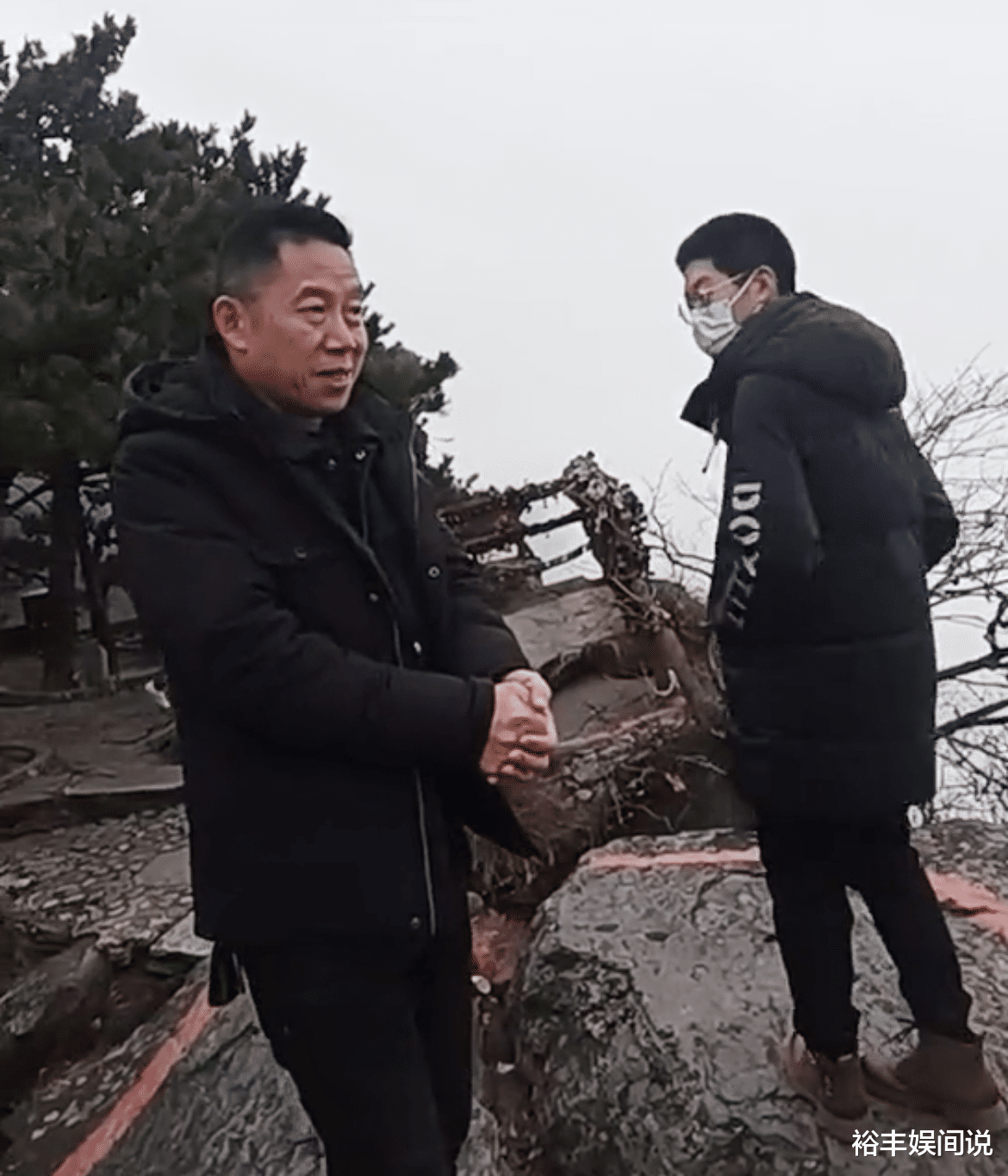 深圳市|孙海洋一家回归普通生活，早起卖包子，网友：卖货，孙卓我们来养