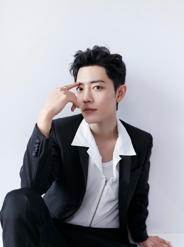 王一博|王一博央视舞台被除名，肖战新剧突遭停！粉丝崩溃：追星变犯罪？