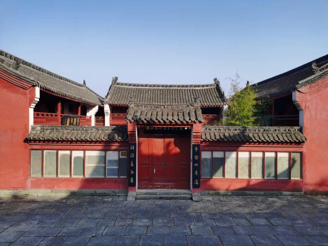 黑白的触动 乘着高铁游湖北，从武汉，到武当 （第七站：武当山）