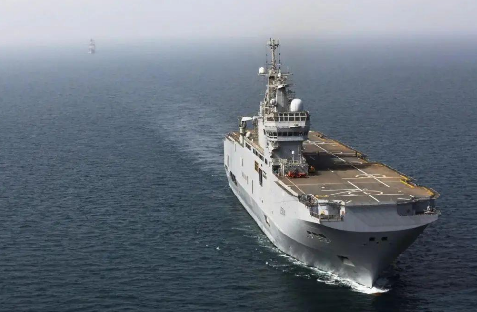 近僅12.2海裡，法軍艦貼臉擦過西沙領海基線，到中國傢門口找打？-圖2