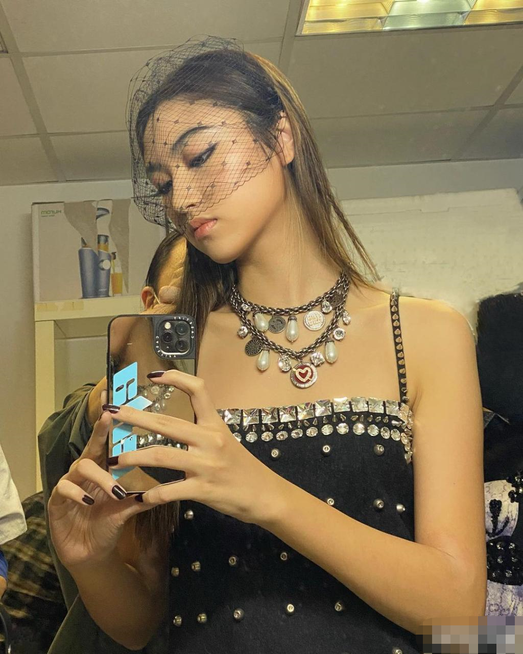 任达华|任达华帮女儿否认新恋情！意外暴露家教严格，温碧霞也忍不住反驳