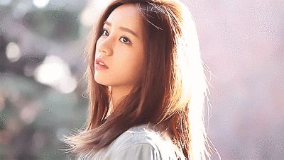 李惠利|她曾在零下20度穿露脐装表演，凭借“撒娇”被认可，如今已是一线